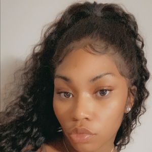 Meet your Posher, Taquesha